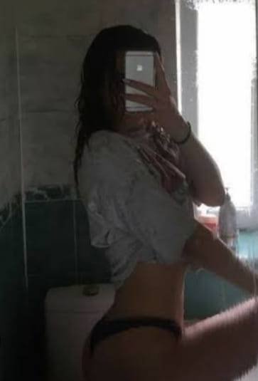 Topkapı Escort Bayan Serpil İle Benzersiz Deneyimler